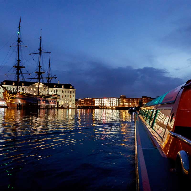 1 h. Amsterdam Evening Canal Cruise