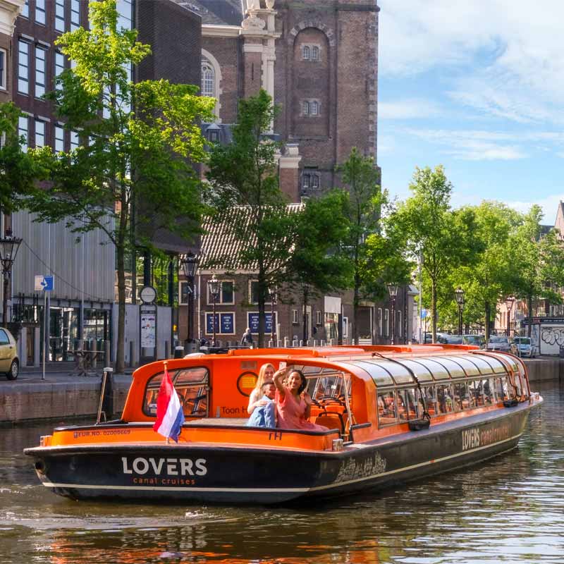 canal boat tour amsterdam lovers