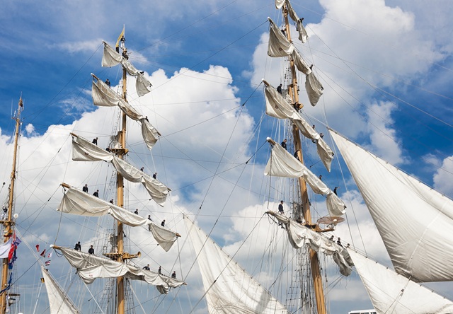 Sail Masts Sails