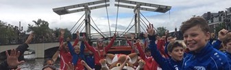 Championship cruise with Ajax kids club